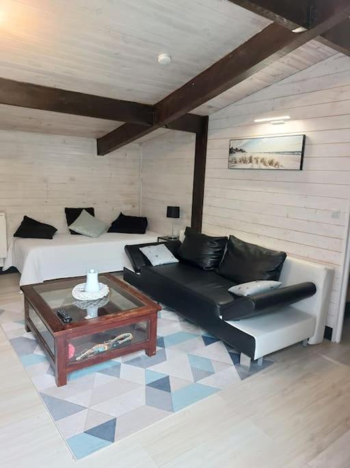 Chalet A Louer Pres De Dax Mees Exterior photo